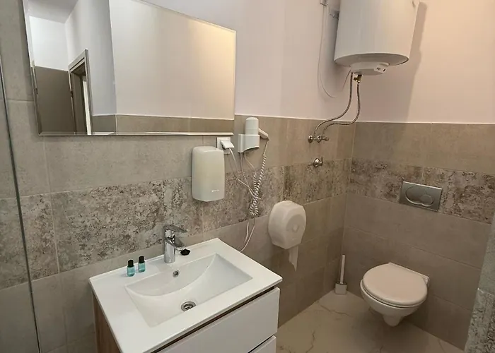 Kameralny Tm Отель Радом